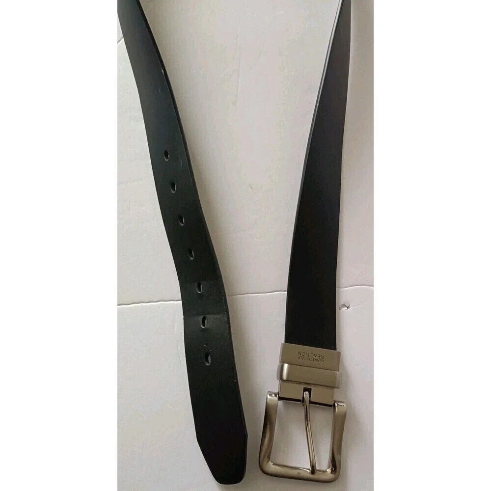 Kenneth Cole Reaction Reversable Leather Belt Size 40 Black / Brown  Dress Work